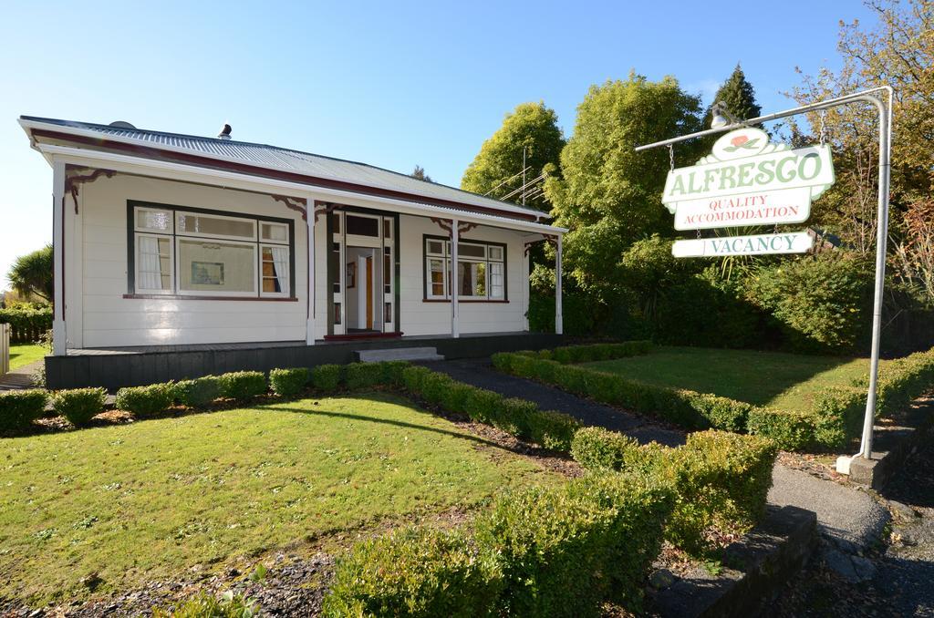 Alfresco Eatery And Historic Villas Reefton Eksteriør bilde