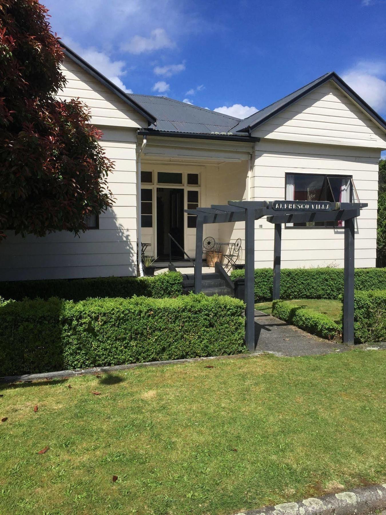 Alfresco Eatery And Historic Villas Reefton Eksteriør bilde
