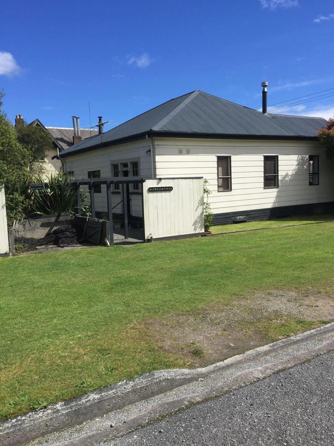 Alfresco Eatery And Historic Villas Reefton Eksteriør bilde