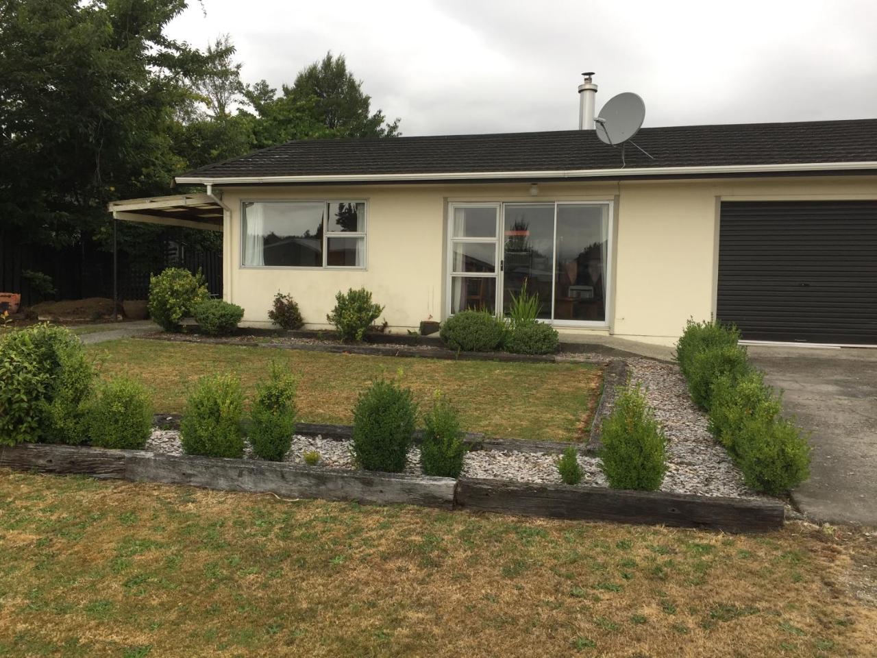 Alfresco Eatery And Historic Villas Reefton Eksteriør bilde